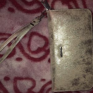 BCBG silver wallet with wristlet